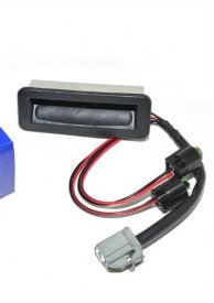 Mikrospna otevrn zadnch dve LR071910