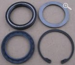 Sada těsnění převodky řízení (výstupní hřídele) QFW100180 Sada těsnění převodky řízení (výstupní hřídele) QFW100180