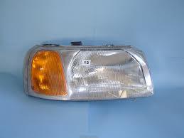 Svtlo, pedn, prav AMR4001